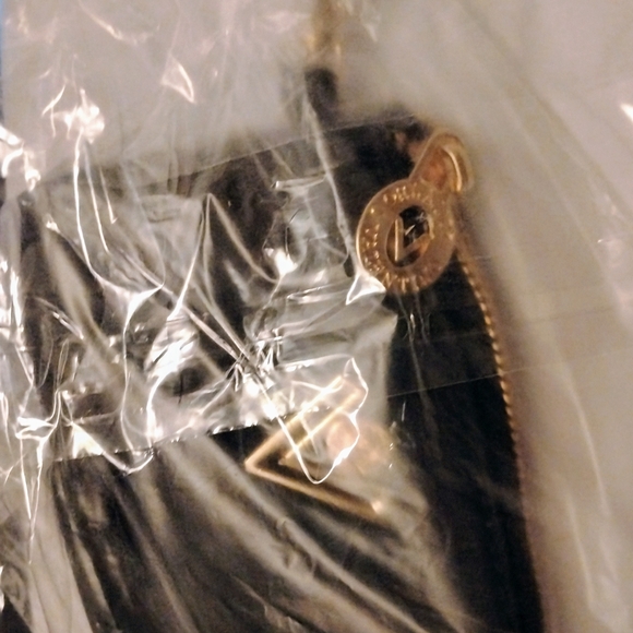 Valentino Orlandi Vegan Leather Tag - Picture 15 of 16